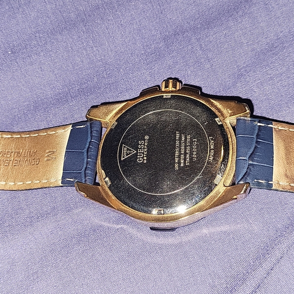 Beautiful Guess Watch - Picture 5 of 6